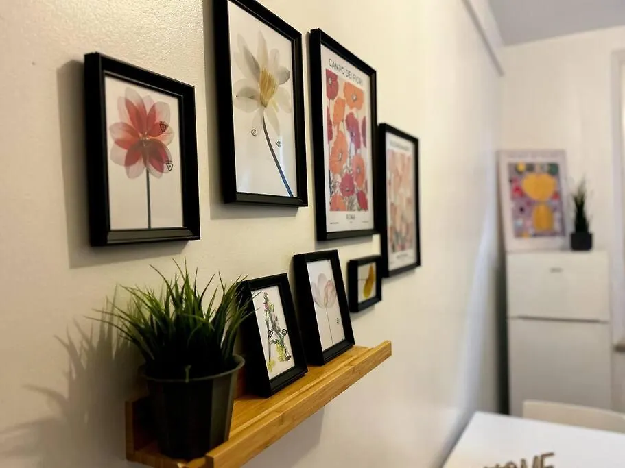 Comfortable -Renovated City Flat Apartamento Modena Itália