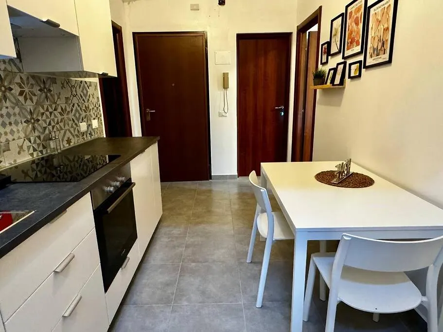 Apartmán Comfortable -Renovated City Flat Modena 0*,  Itálie